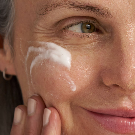 skin resurfacing lactic acid cleanser benefits