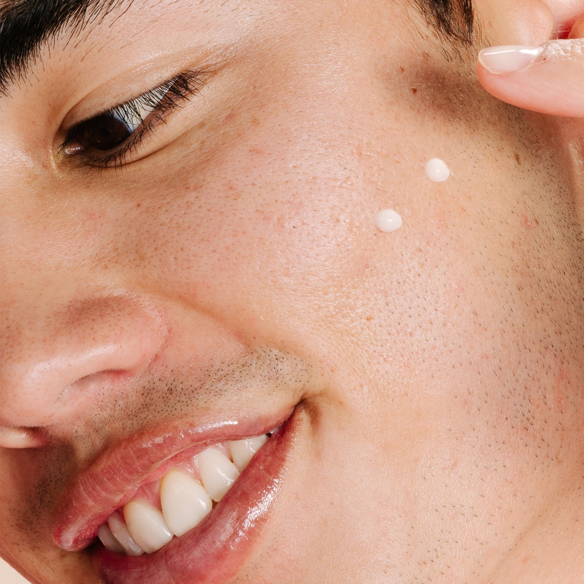 Model with Breakout Clearing Booster on face