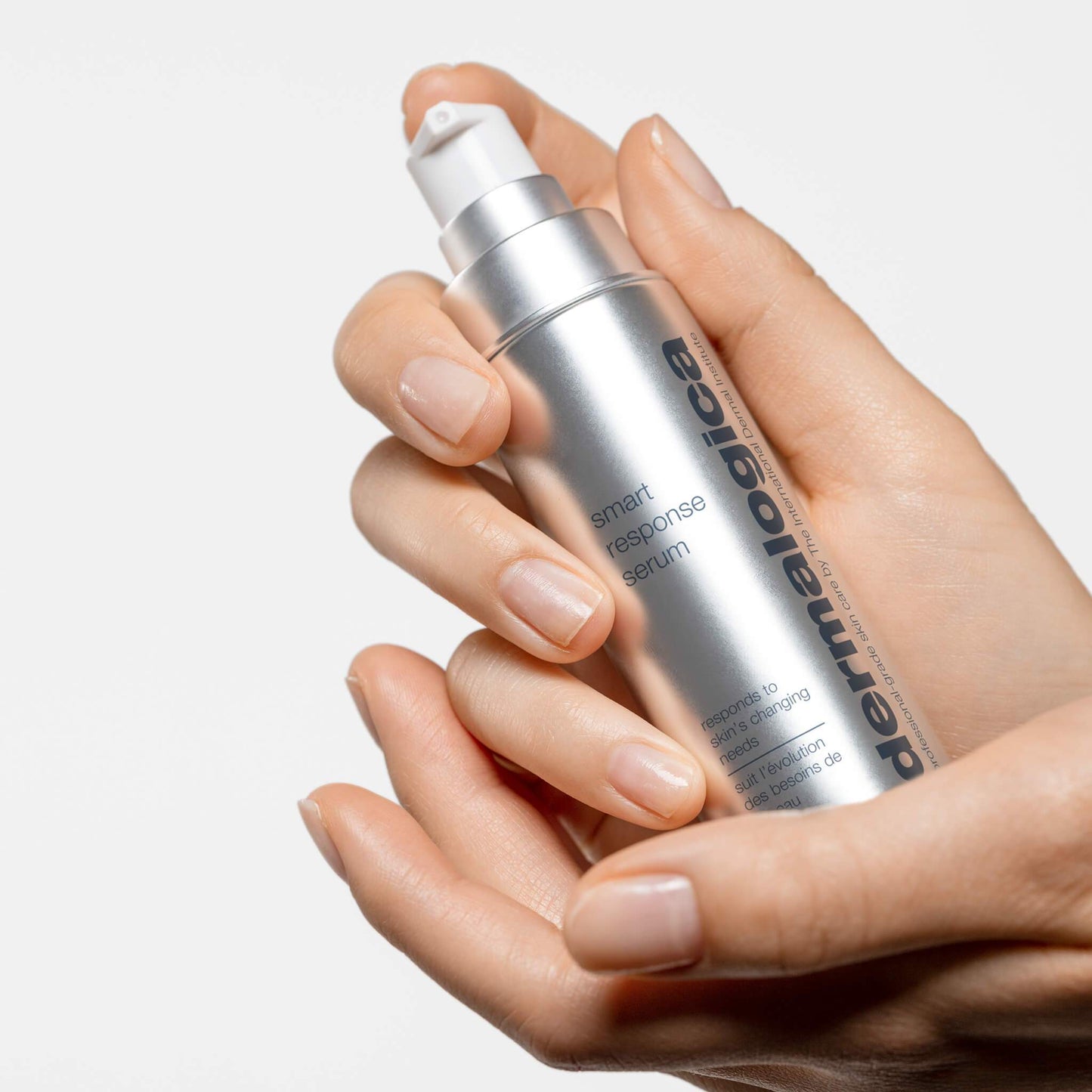 hand dispensing smart response serum