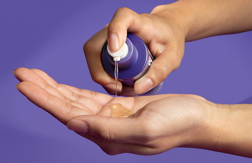 phyto nature e² being dispensed into hands